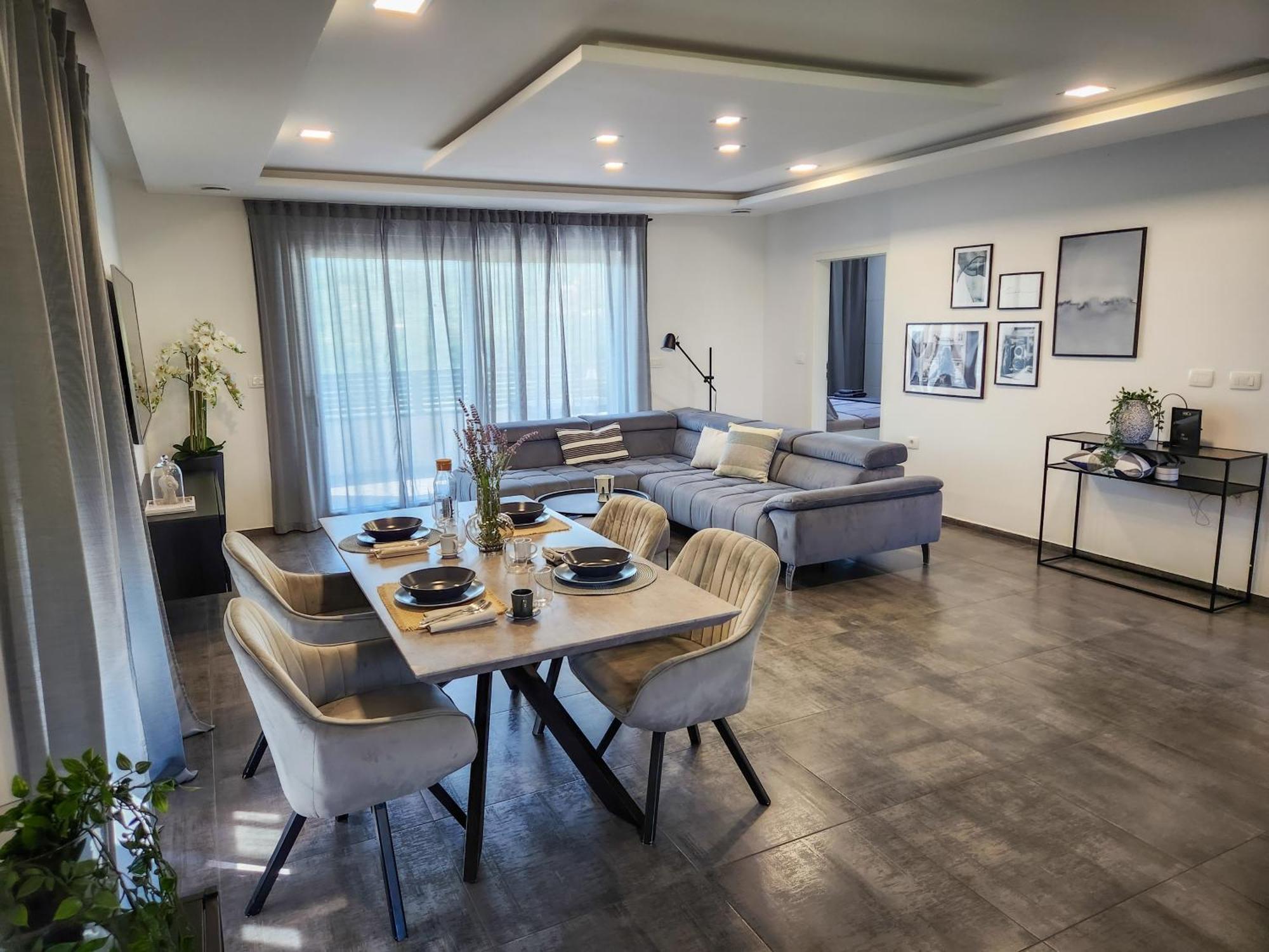 Villa Capris Apartments Koper Zewnętrze zdjęcie